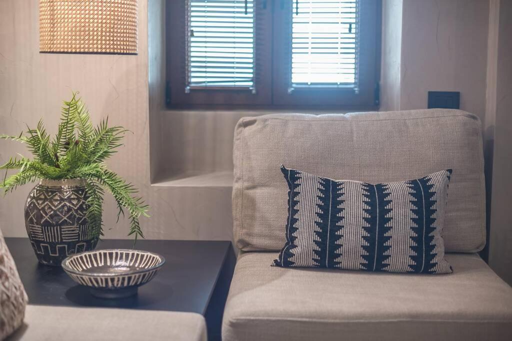 Apollonos 28 Luxury Suites Атина Екстериор снимка