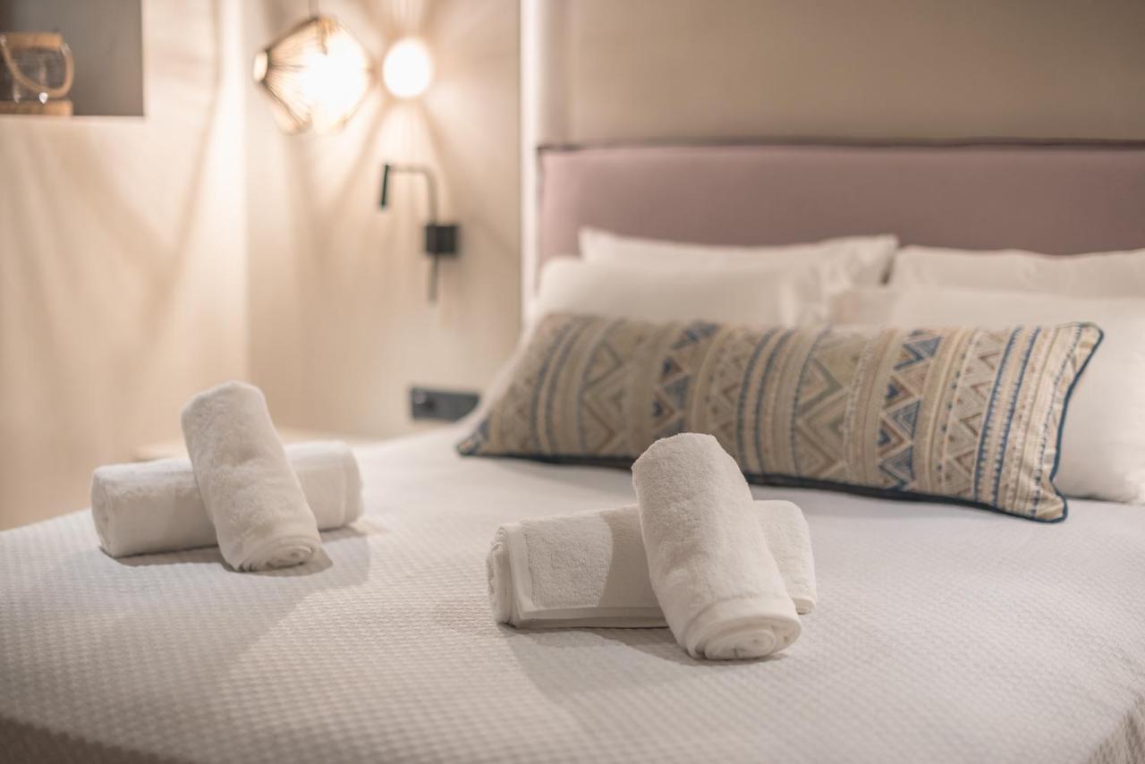 Apollonos 28 Luxury Suites Атина Екстериор снимка