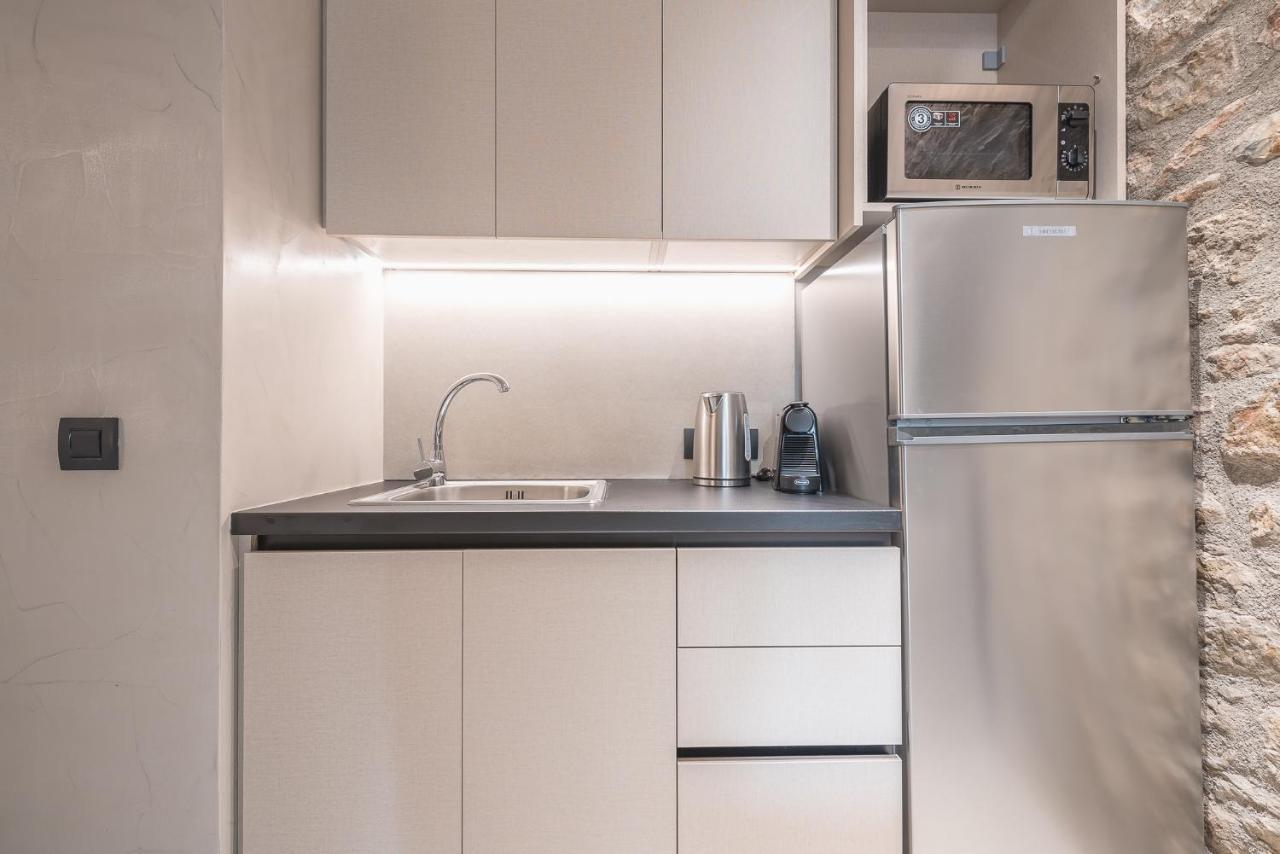 Apollonos 28 Luxury Suites Атина Екстериор снимка